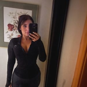 Meet your Posher, Jenna